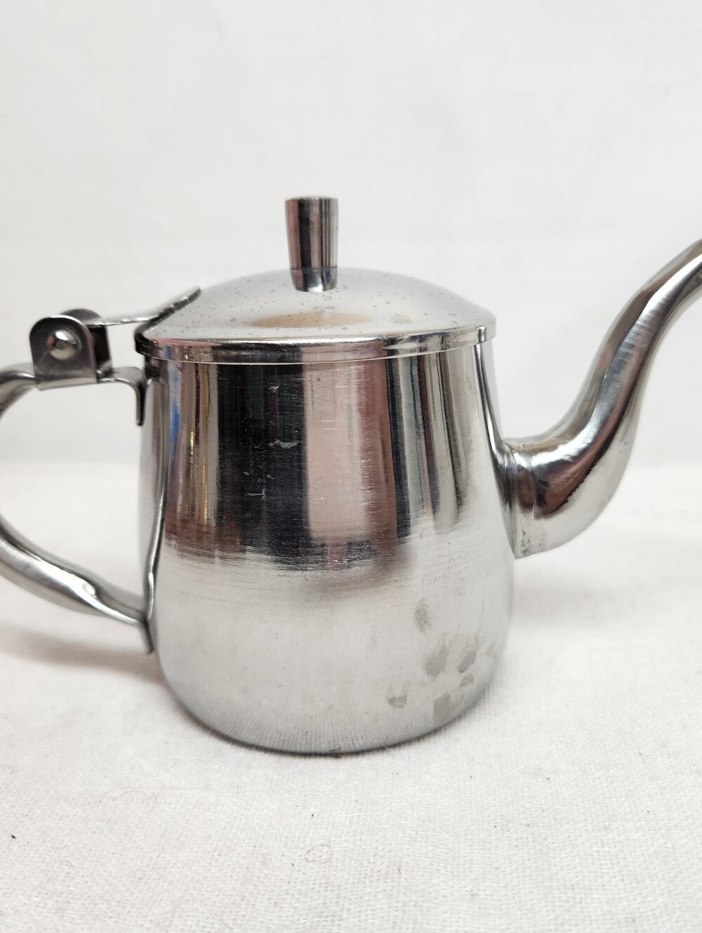 Vollrath Stainless Steel gooseneck teapot / Creamer beverage server 46310